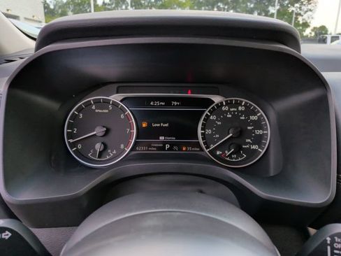 Used 2024 Nissan Rogue SV FWD image 16