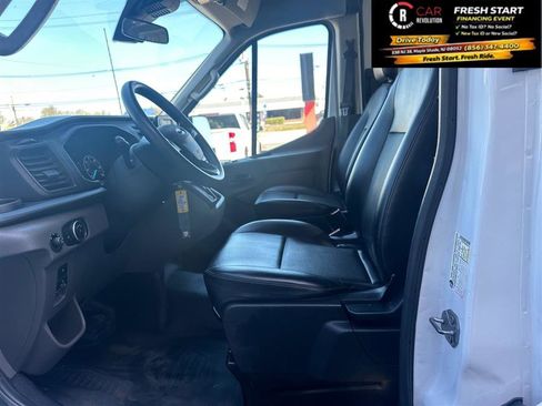 Used 2021 Ford Transit 250 Medium Roof RWD image 14