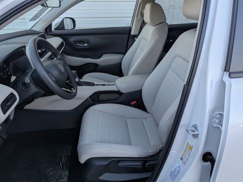 New 2026 Honda HR-V LX image 13