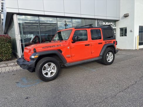 Used 2018 Jeep Wrangler Unlimited Sport S image 10