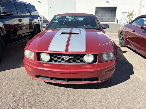 Used 2006 Ford Mustang GT Premium RWD image 2