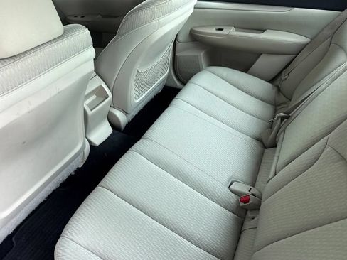 Used 2011 Subaru Legacy 2.5i Premium w/ All-Weather Pkg AWD/4WD image 12