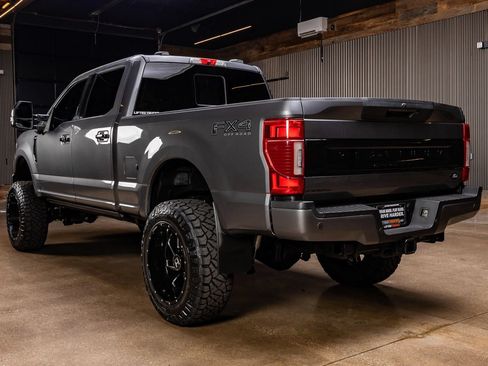 Used 2021 Ford F350 Platinum AWD/4WD image 5