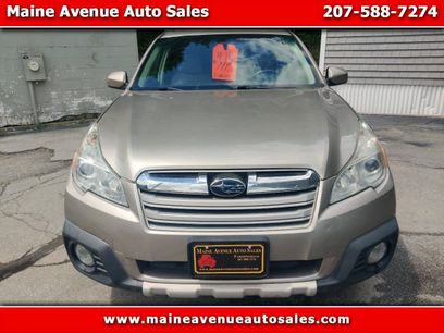Used 2014 Subaru Outback 2.5i Limited w/ Moonroof Package