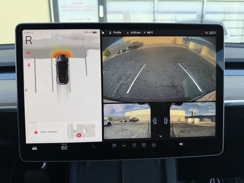 Used 2023 Tesla Model Y Long Range image 12