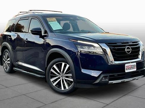 Certified 2023 Nissan Pathfinder Platinum w/ Cargo Package image 2