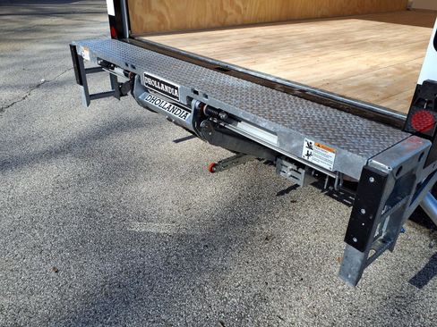 New 2026 GMC Savana 4500 w/ Power Convenience Package image 3