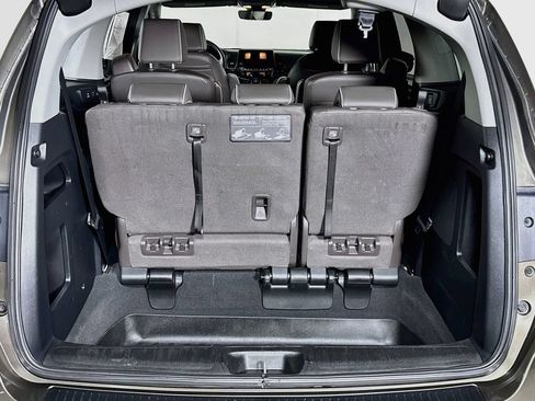 Used 2023 Honda Odyssey Elite image 21