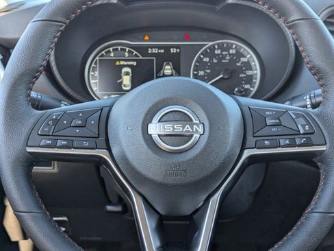 New 2025 Nissan Versa SR w/ Trunk Package image 22