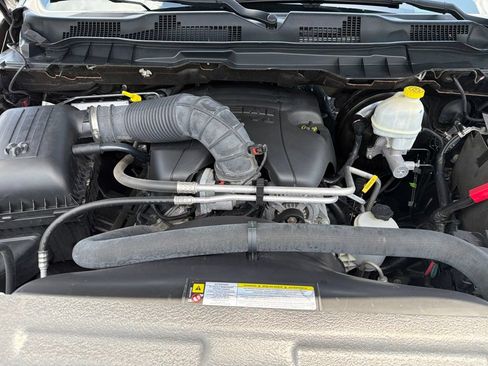 Used 2011 RAM 1500 R/T RWD image 8