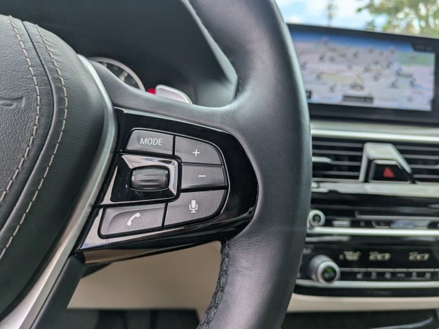 Used 2017 BMW 530i RWD image 27