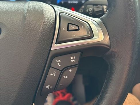 Certified 2022 Ford Edge SEL w/ Convenience Package image 21