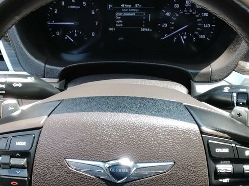 Used 2019 Genesis G80 3.8 AWD/4WD image 15