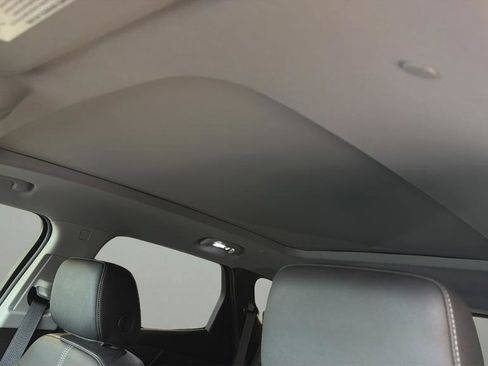 Used 2024 Chevrolet Blazer LT w/ Redline Edition image 12