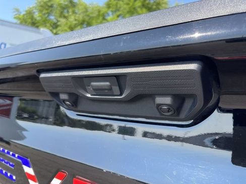 Certified 2025 Chevrolet Silverado 1500 LT Trail Boss w/ LT Trail Boss Premium Package AWD/4WD image 8