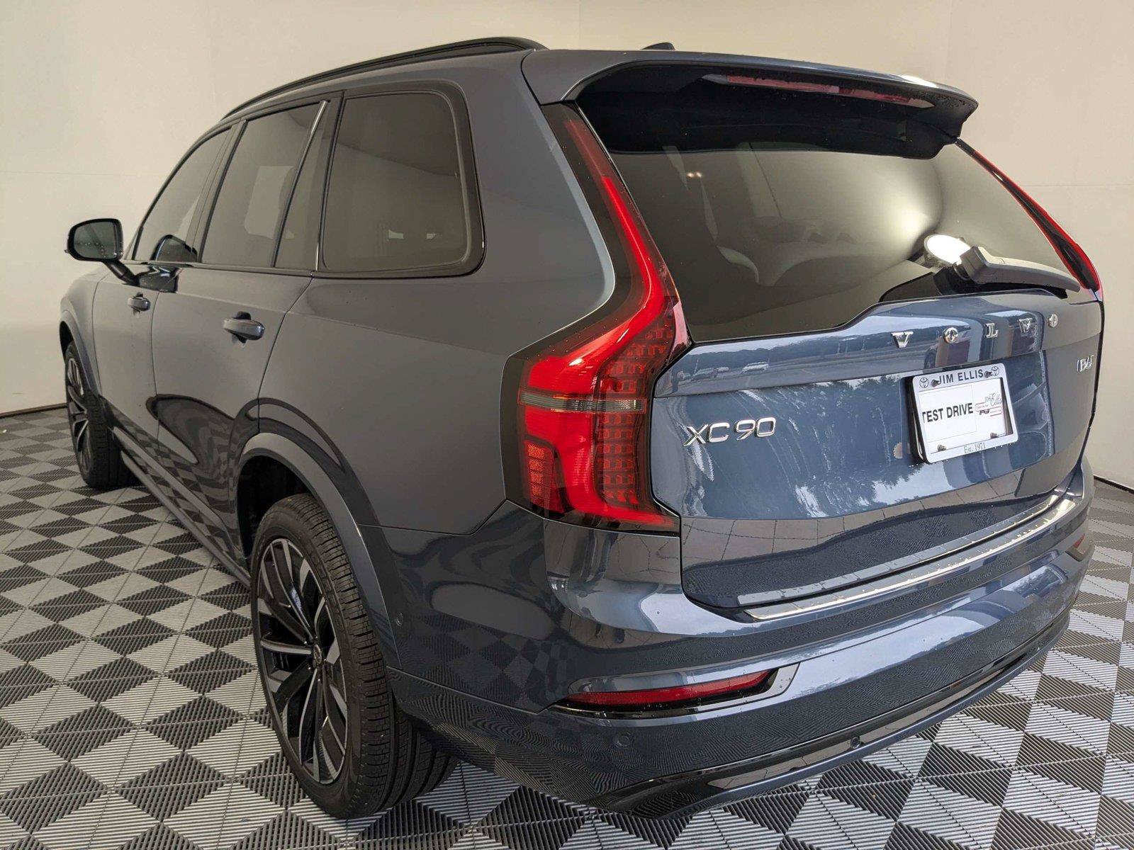 Used 2026 Volvo XC90 B6 Ultra w/ Protection Package Premier AWD/4WD image 7
