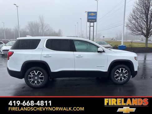 Certified 2023 GMC Acadia SLE image 40