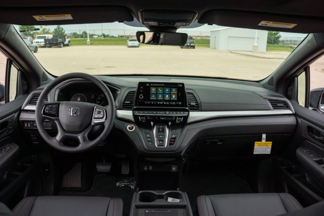 Used 2026 Honda Odyssey Sport-L image 14