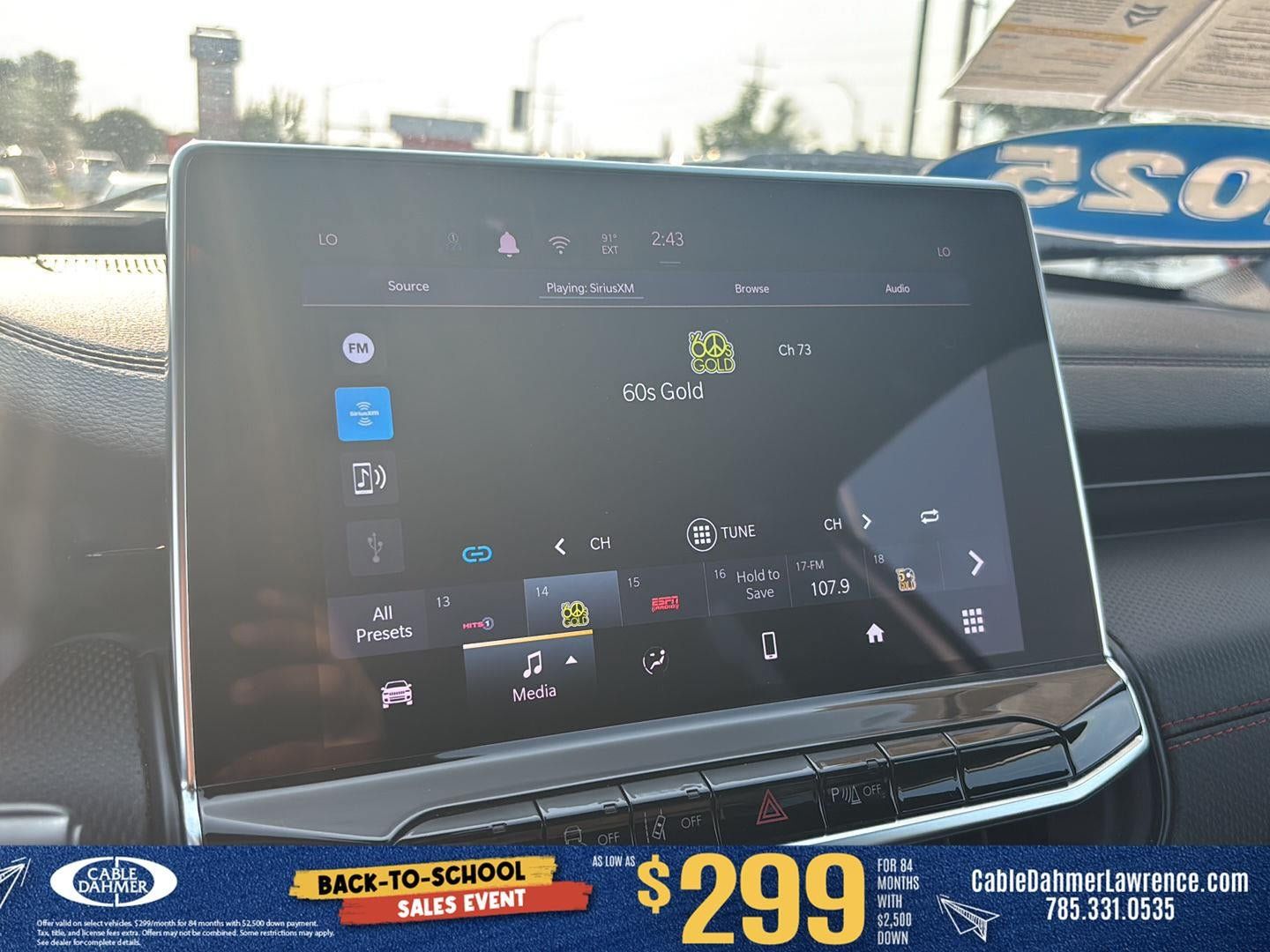 Used 2025 Jeep Compass Trailhawk AWD/4WD image 16
