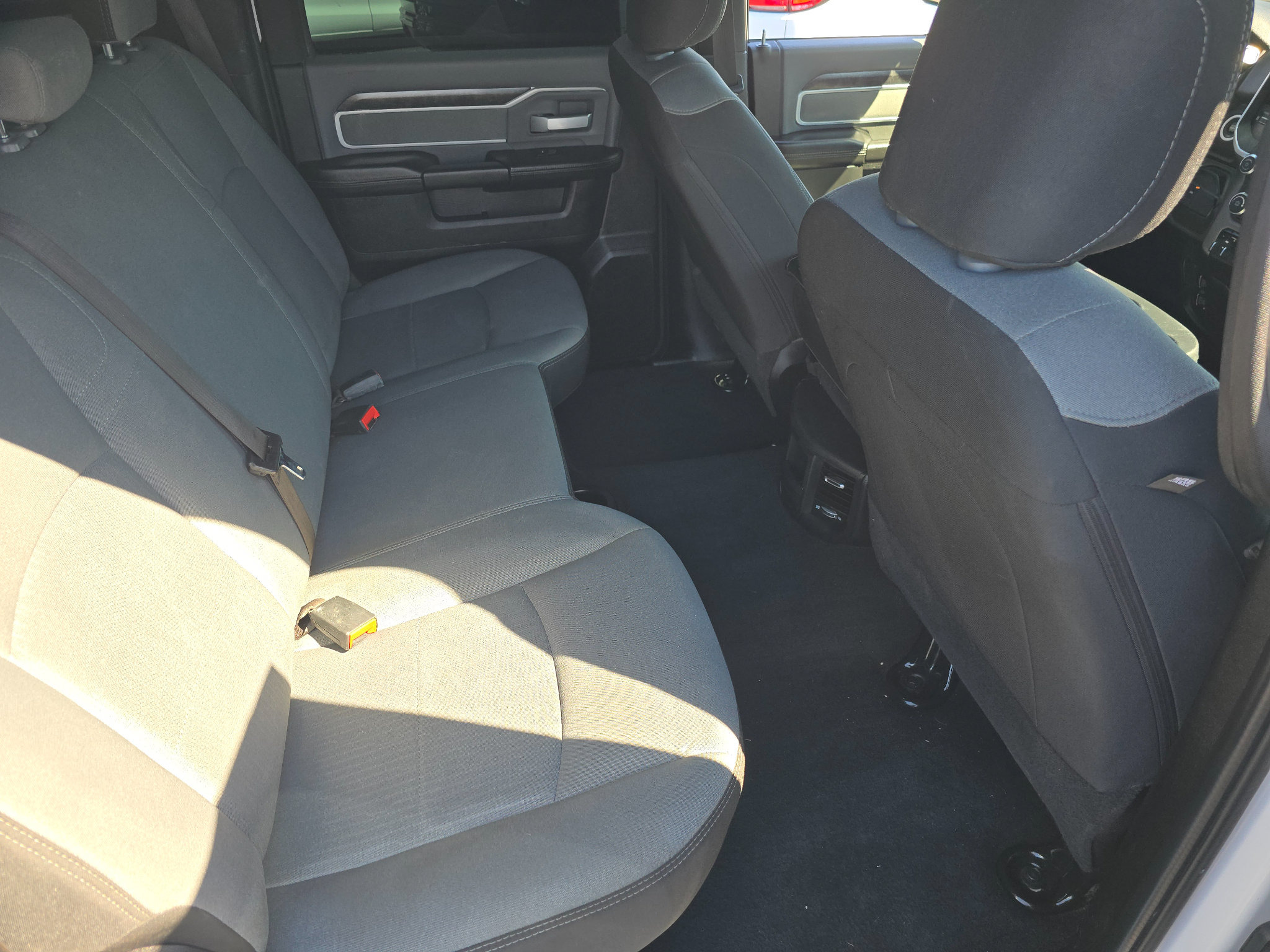 Used 2022 RAM 2500 Big Horn AWD/4WD image 17