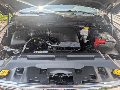Used 2018 RAM 1500 Express w/ Express Value Package AWD/4WD image 20