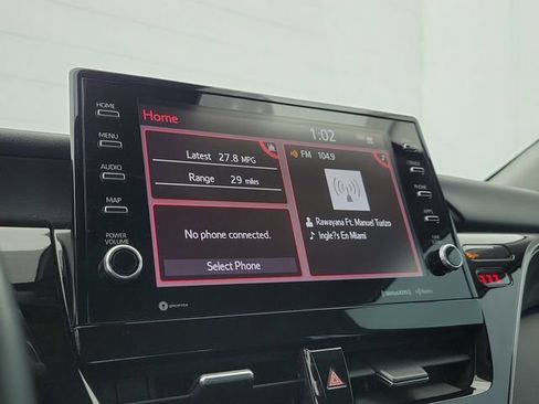 Used 2022 Toyota Camry XSE FWD image 27
