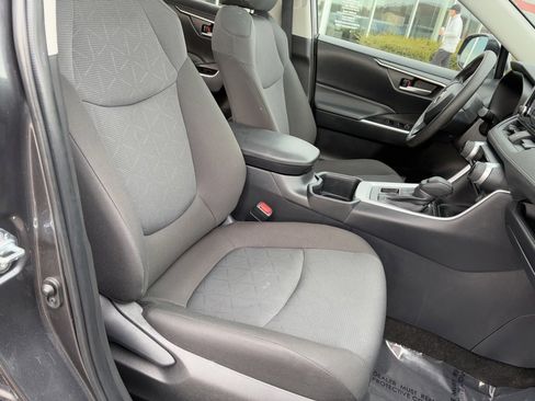 Certified 2025 Toyota RAV4 XLE image 15