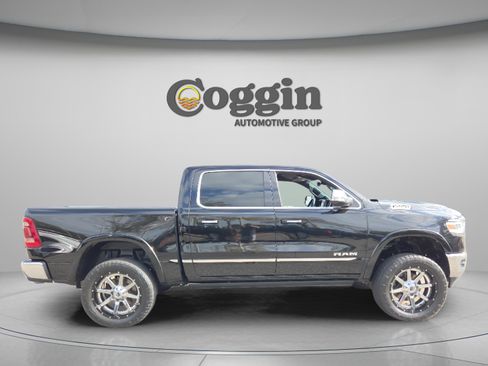 Used 2021 RAM 1500 Limited image 8