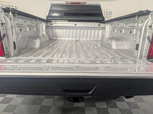 Used 2022 Chevrolet Silverado 2500 LT w/ Convenience Package image 28