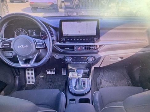 Used 2023 Kia Forte GT-Line w/ GT-Line Premium Package image 18