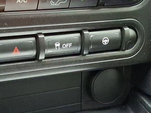 Used 2017 Ford Mustang GT image 25