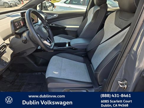 Certified 2023 Volkswagen ID.4 Pro RWD image 16