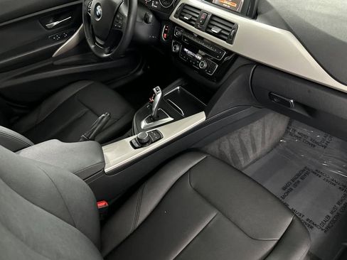 Used 2016 BMW 320i Sedan image 15
