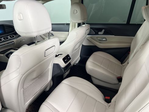 Used 2020 Mercedes-Benz GLS 450 4MATIC image 21