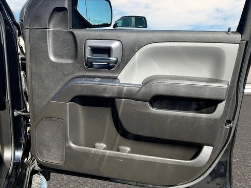 Used 2018 Chevrolet Silverado 1500 Custom w/ Custom Value Package image 20