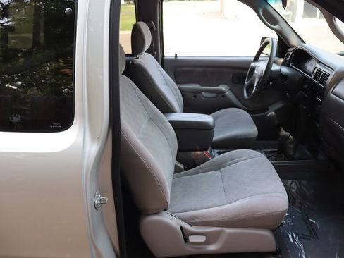 Used 2002 Toyota Tacoma 4x4 Xtracab image 20