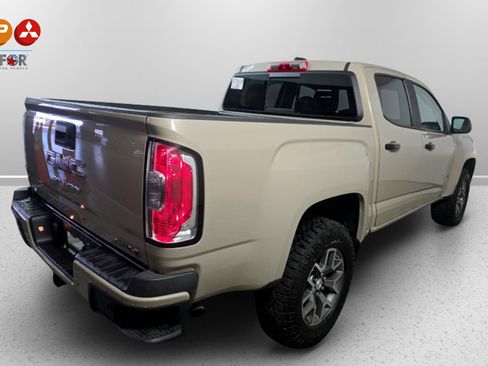 Used 2021 GMC Canyon AT4 image 4