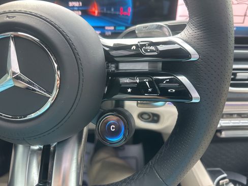 Used 2026 Mercedes-Benz GLE 53 AMG 4MATIC image 44