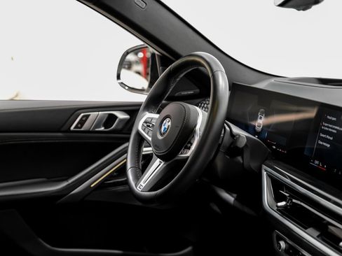 Used 2024 BMW X6 M60i w/ M Sport Professional Package image 12