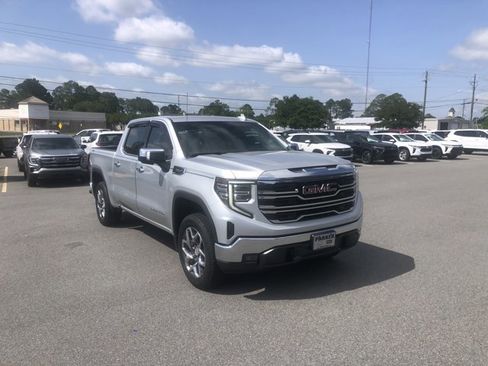 Used 2022 GMC Sierra 1500 SLT image 7