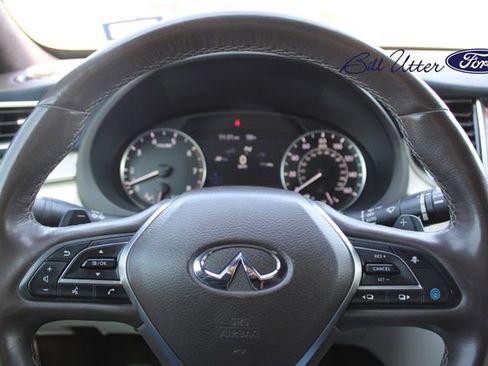 Used 2019 INFINITI QX50 Essential w/ Sensory Package image 25