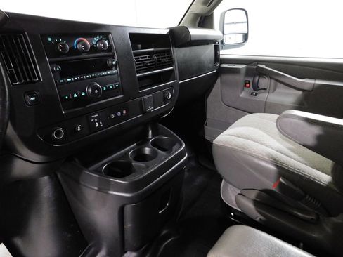 Used 2023 Chevrolet Express 3500 Extended w/ Driver Convenience Package RWD image 45
