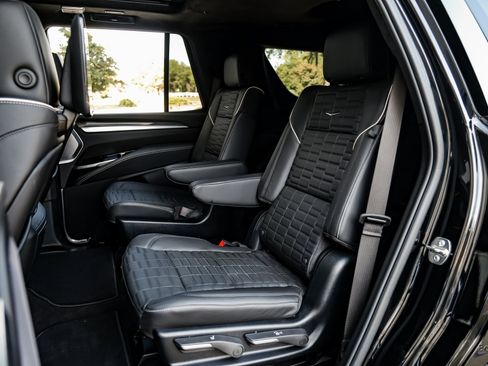 Used 2025 Cadillac Escalade V image 78