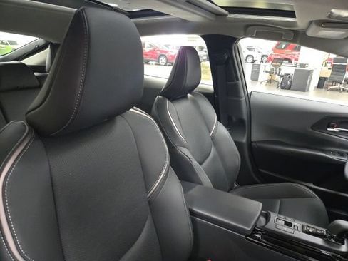 New 2026 Toyota Prius Limited FWD image 10