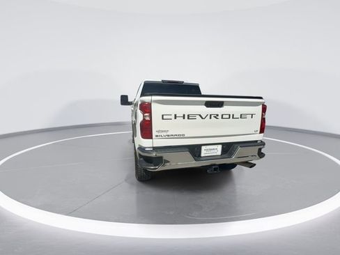 Used 2022 Chevrolet Silverado 2500 LT w/ Convenience Package image 7