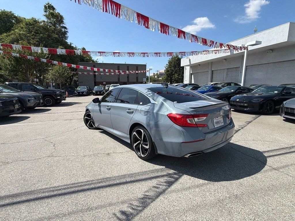 Used 2021 Honda Accord Sport Special Edition image 3