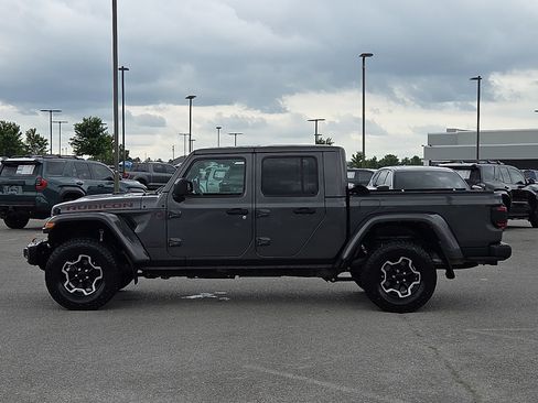 Used 2022 Jeep Gladiator Rubicon w/ LED Lighting Group AWD/4WD image 3