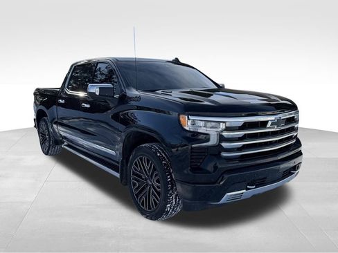 Used 2024 Chevrolet Silverado 1500 High Country image 4