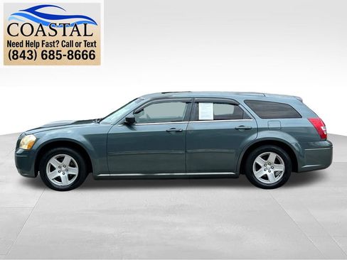 Used 2005 Dodge Magnum SE RWD image 15