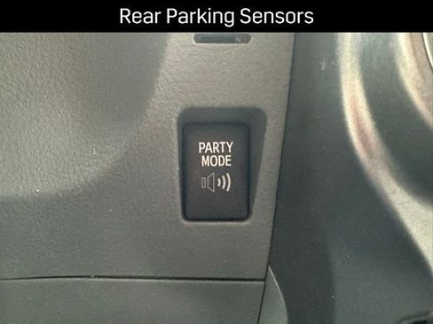 Used 2013 Toyota 4Runner SR5 image 11